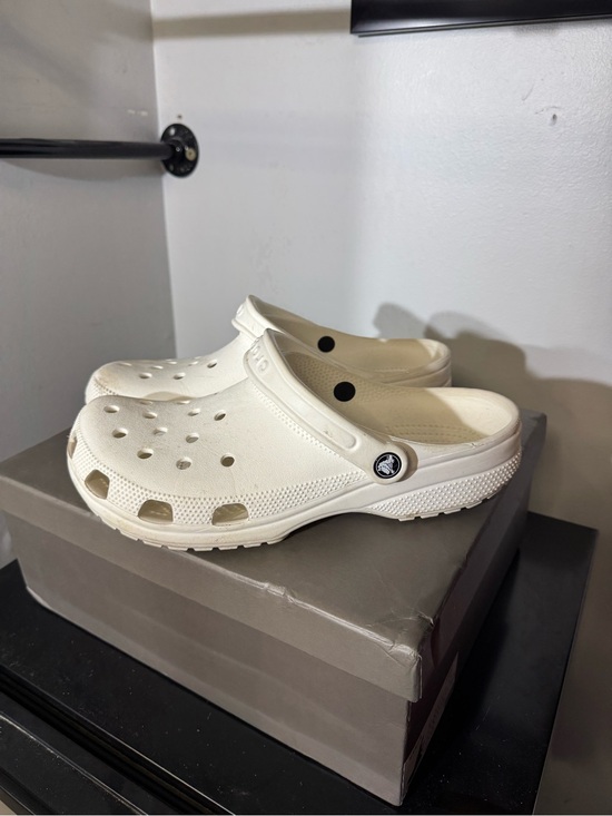 Other - Men’s White Crocs